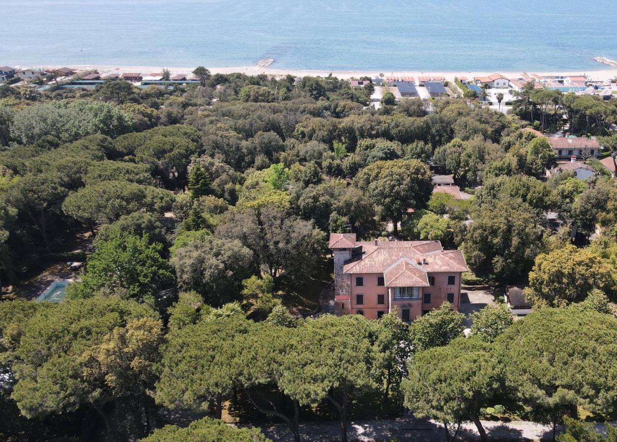 Aparthotel Il Fortino Marina di Massa